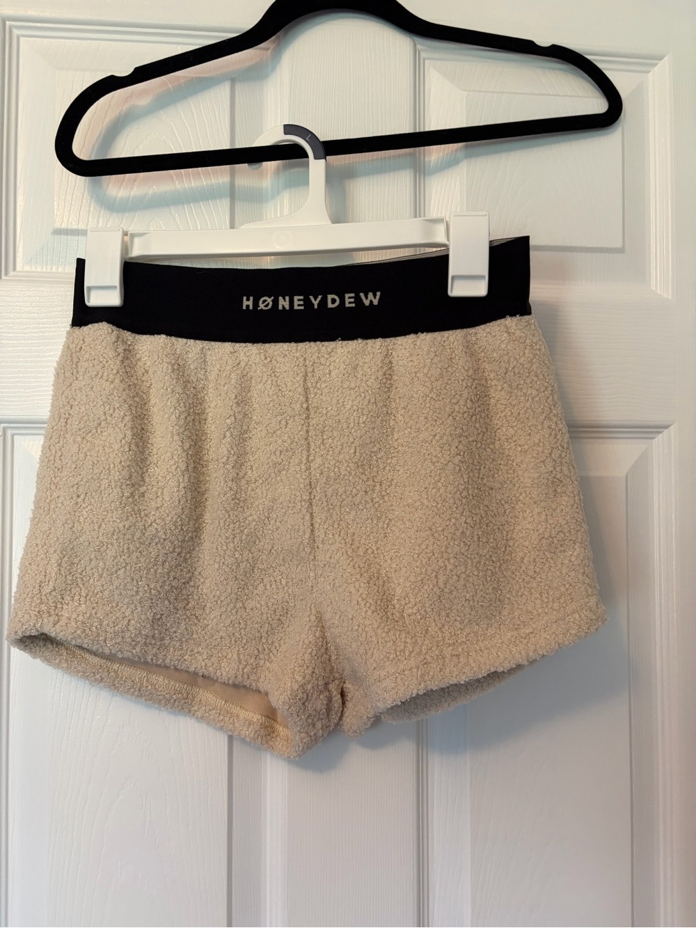 Honeydew Lounge Cream Sherpa Lounge Shorts with Black Waistband NWT Size L Large